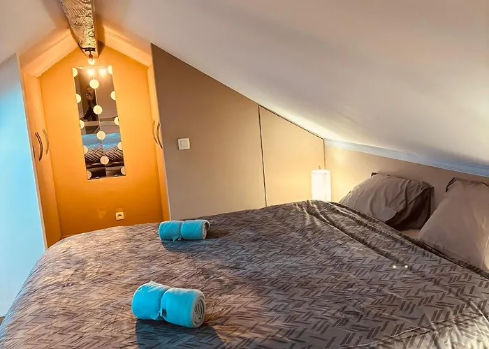 Le Grenier De Math Hébergement de vacances *