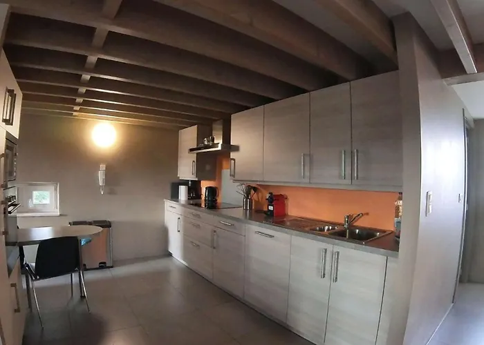 Le Grenier De Math Hébergement de vacances *